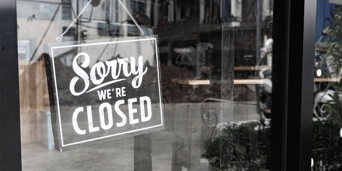 Giải thể doanh nghiệp là một quy trình pháp lý bắt buộc tuân thủ chặt chẽ nếu doanh nghiệp muốn ngừng hoạt động hợp pháp. Với các doanh nghiệp vừa và nhỏ, thủ tục có thể trở nên phức tạp nếu không hiểu rõ trình tự. Bài viết này giúp bạn hình dung toàn bộ quy trình giải thể – từ làm việc với Sở Kế hoạch, cơ quan thuế cho đến đóng mã số doanh nghiệp – dựa trên các quy định mới nhất.